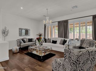3675 E Louise Dr, Phoenix, AZ 85050