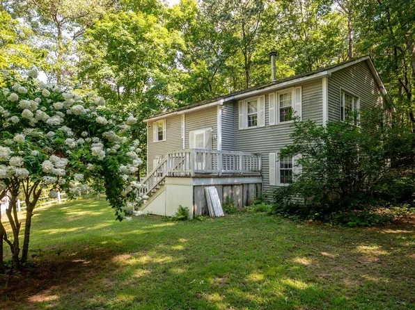41 Demeritt Avenue, Lee, NH 03861