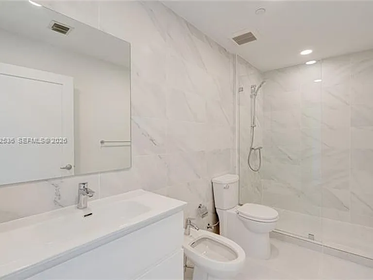 816 84th St #CU-2 — Photo 22