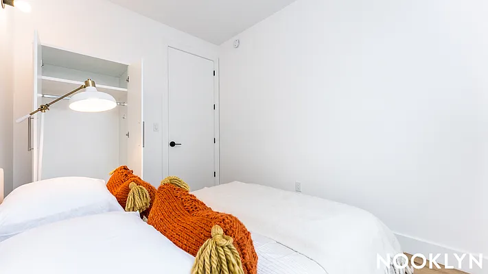 Rented by Nooklyn NYC LLC | media 30