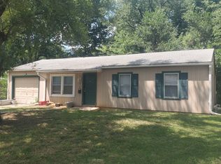 6108 E 151st St, Grandview, MO 64030