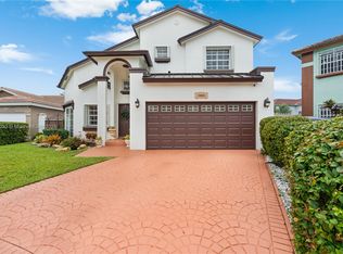 15626 SW 62nd St, Miami, FL 33193