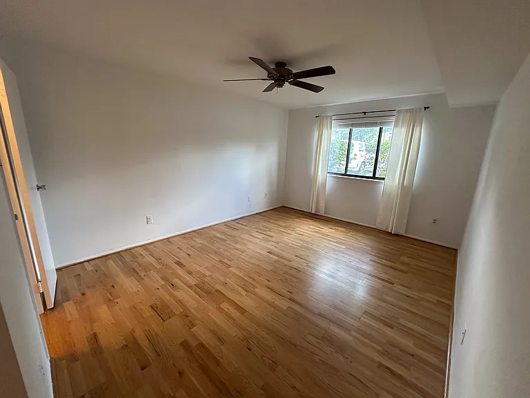2052 Royal Fern Ct #2B — Photo 12
