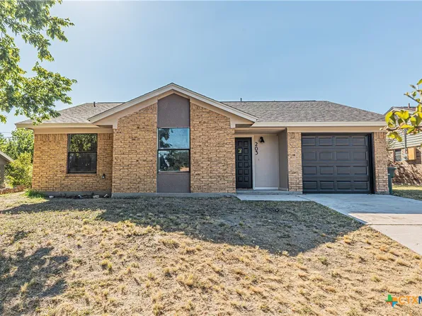 203 Blanket Dr, Copperas Cove, TX 76522