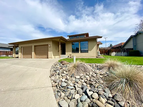 3219 Vincenta Dr #3219 Photo 1 3219 Vincenta Dr #3219 Photo 1