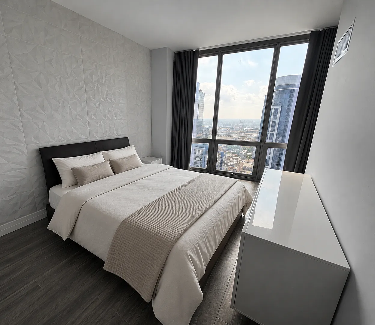 1 bed, 930 sqft, $3,150 — Photo 3