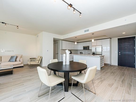 5th image of 999 SW 1st Ave #1806