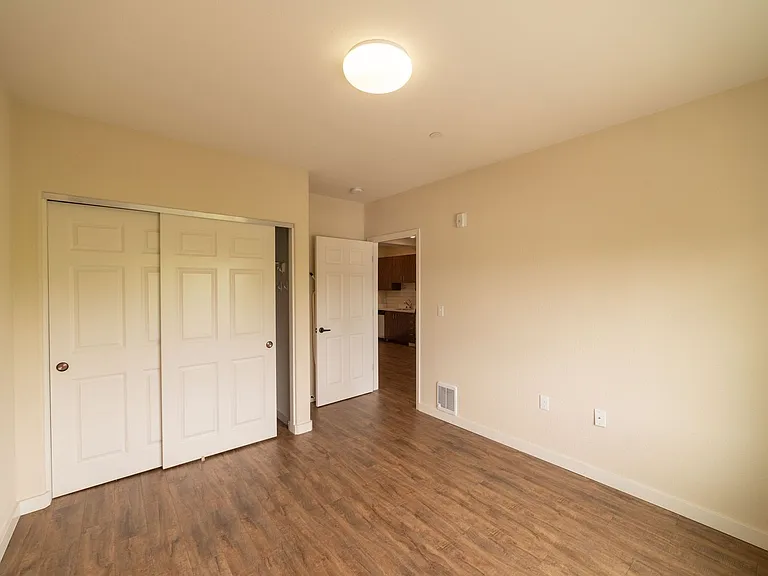 Stranda Apartments — Photo 14