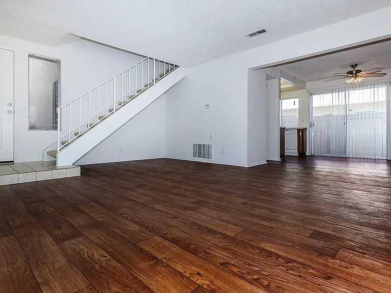 Ridgewood Village Apartment Homes — Photo 45