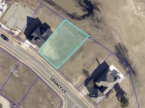 8 Legacy Ct, Haughton, LA 71037