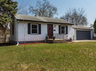 8207 4th Ave S, Bloomington, MN 55420