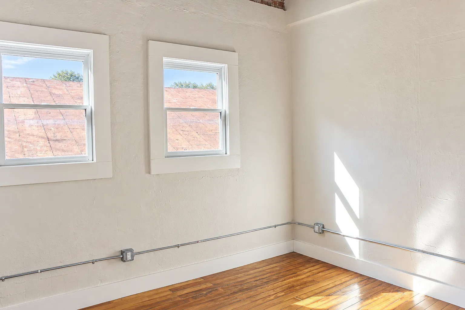 1 bed, $1,100 — Photo 4