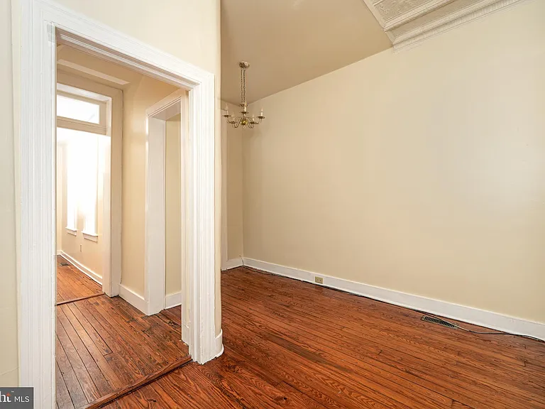 617 S Paca St #A — Photo 4