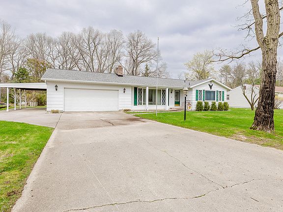 2nd image of 4236 White Lake Dr