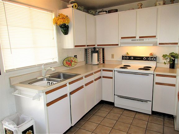 5th image of 211 W Camino Alameda Unit A