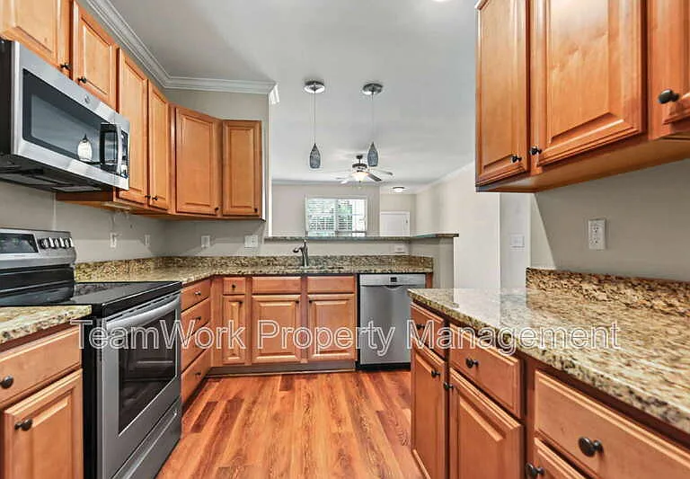 2936 Sugarberry Ln — Photo 9