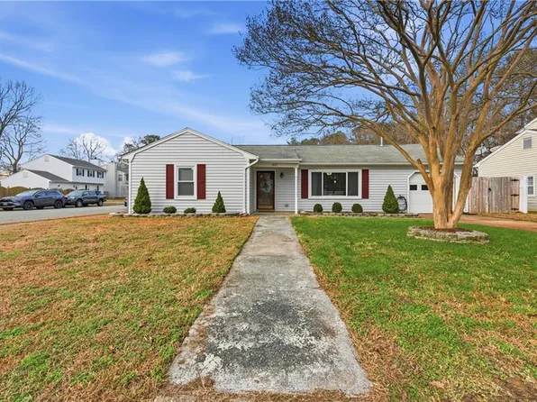 827 Winslow Dr, Newport News, VA 23608
