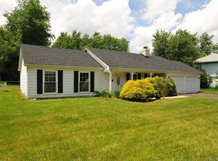 5 Salem Ln, Jackson, NJ 08527