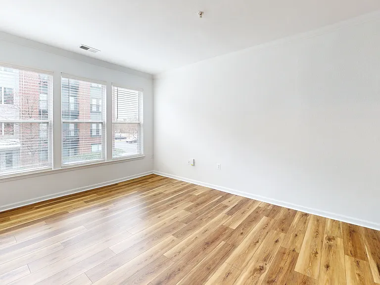 Sullivan Place — Photo 189