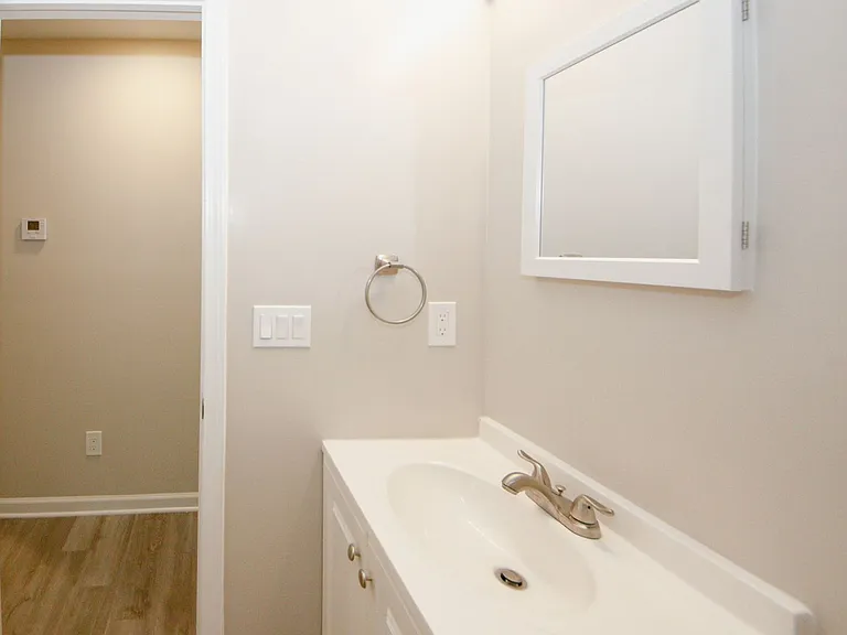 4225 Wingfoot Ct — Photo 11