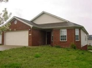 893 Lauderdale Dr, Lexington, KY