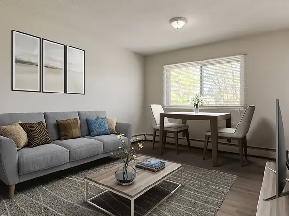 10950 105th St NW #204, Edmonton, AB T5H 2X4