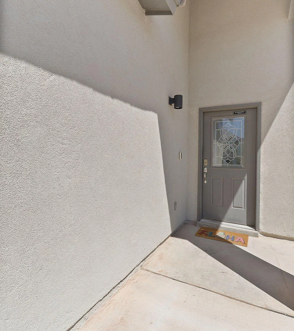 4 bed, 2.5 bath, 1738 sqft, $2,100 — Photo 3