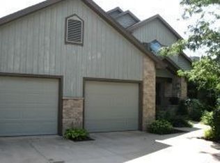 3527 S Barker Ln, Appleton, WI 54915