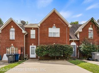 112 Rocky Ridge Dr, Helena, AL 35080