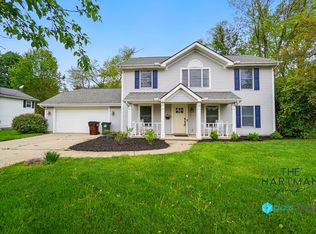 1742 Lesourd Rd, Dayton, OH 45432