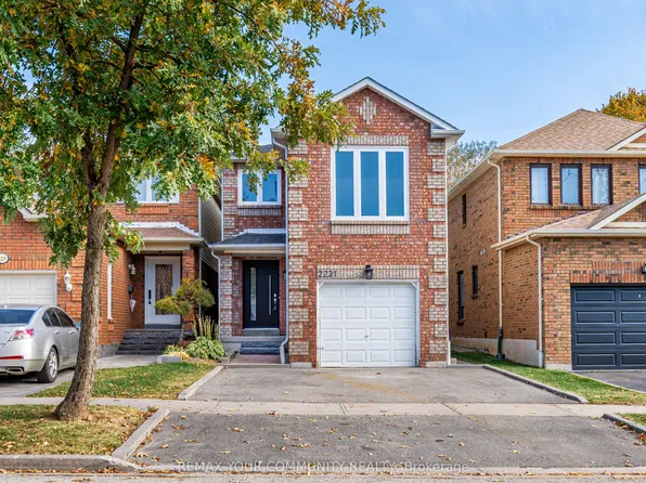 2231 Wildwood Cres, Pickering, ON L1X 2R6
