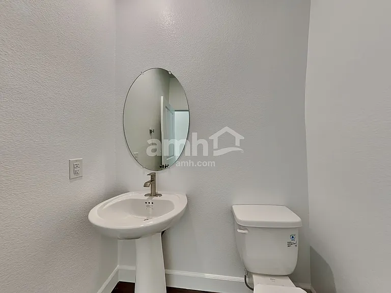 10413 Medusita St — Photo 8