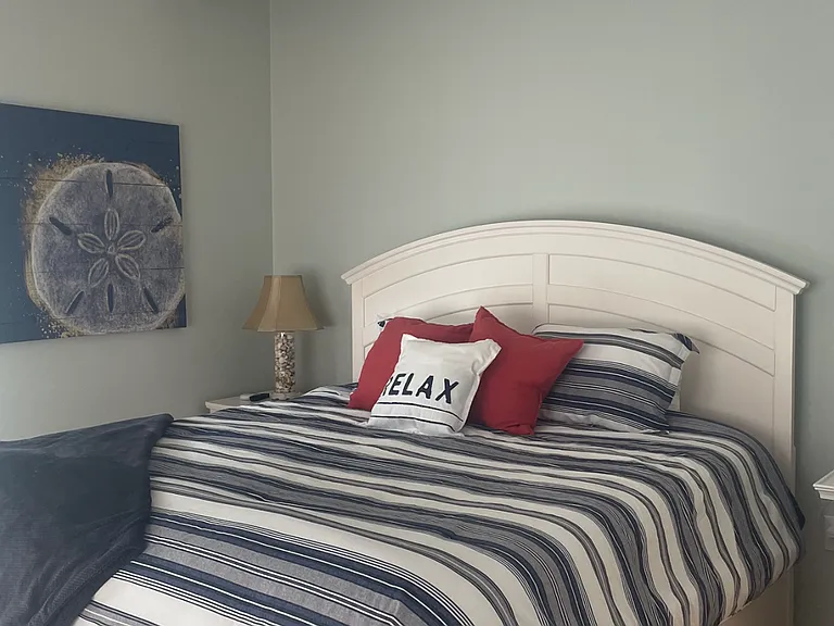 212 Lareine Ave — Photo 9