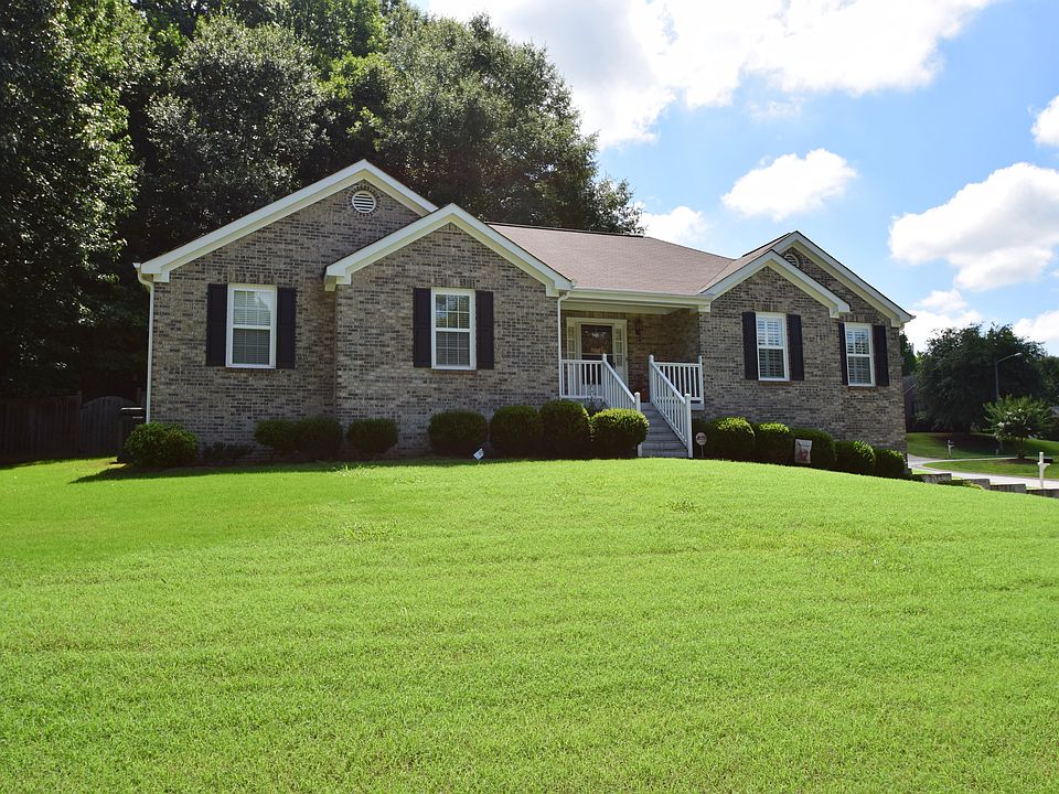 1st image of 21 Wrenfield Pl