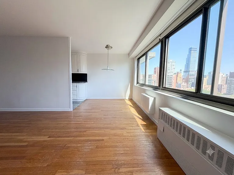 120 W 97th St #14K — Photo 3