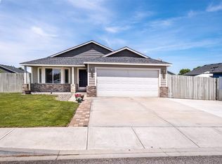 9319 Percheron Dr, Pasco, WA