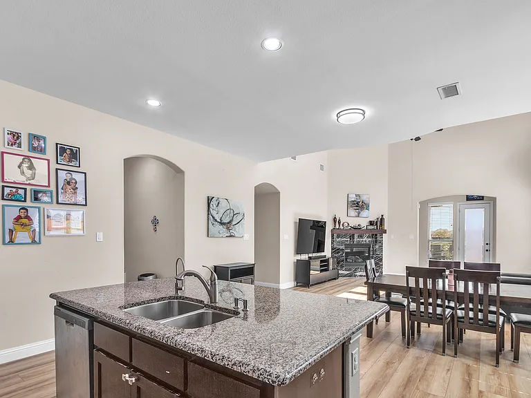 5205 Canary Pl — Photo 12