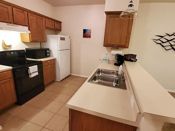 3rd image of 4927 Ali Ave APT 2