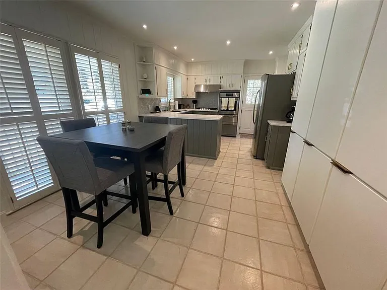 370 Herrington Dr NE — Photo 14