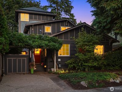 4512 35th Avenue W, Seattle, WA, 98199