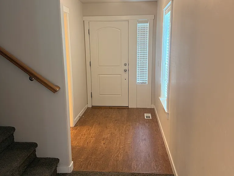 4559 N Dustod Ave — Photo 3