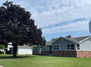 320 N Adams Ave, Lebanon, MO 65536