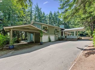 68578 Summit View Dr, North Bend, OR 97459