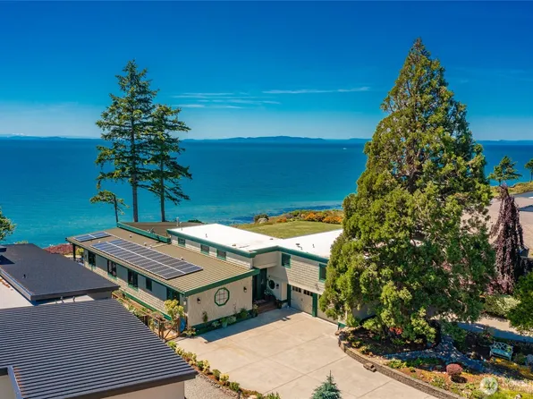 5727 Nakat Way, Blaine, WA 98230