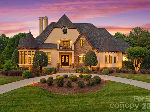 114 Thurstons Way, Mooresville, NC 28117