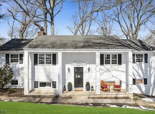 83 Hillcrest Ave, Morristown, NJ 07960