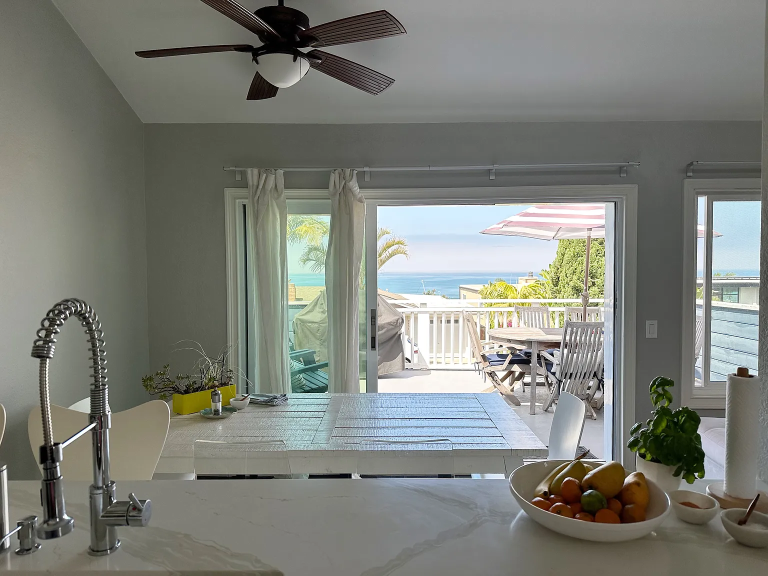 2 bed, 2.5 bath, 1500 sqft, $6,500 — Photo 4