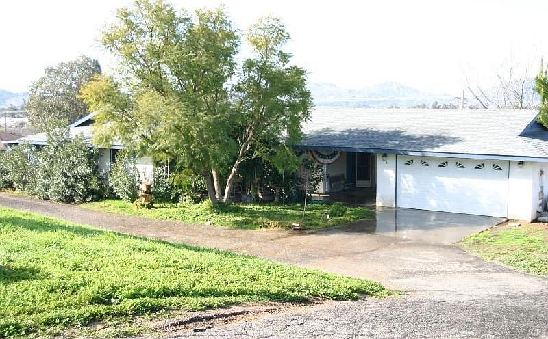 1st image of 414 Stockalper Ln