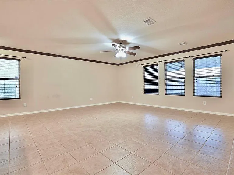 3503 Barkers Crossing Ave — Photo 4