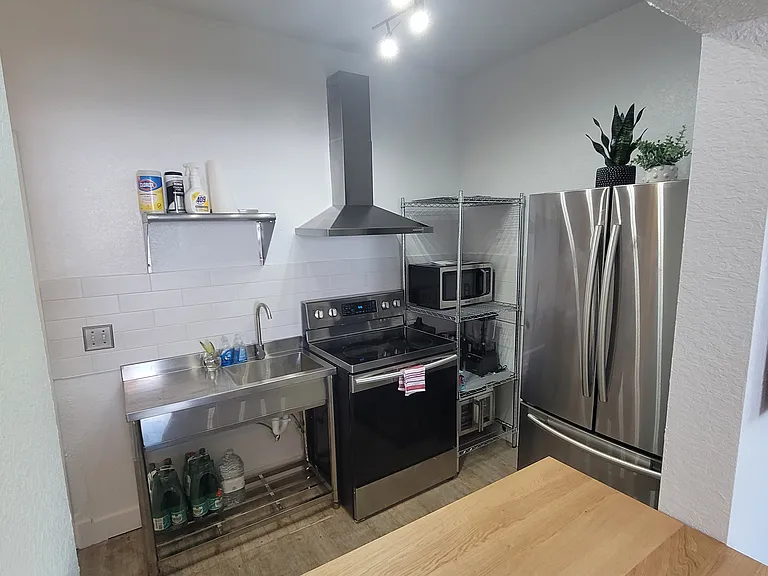 820 Euclid Ave #301 — Photo 9